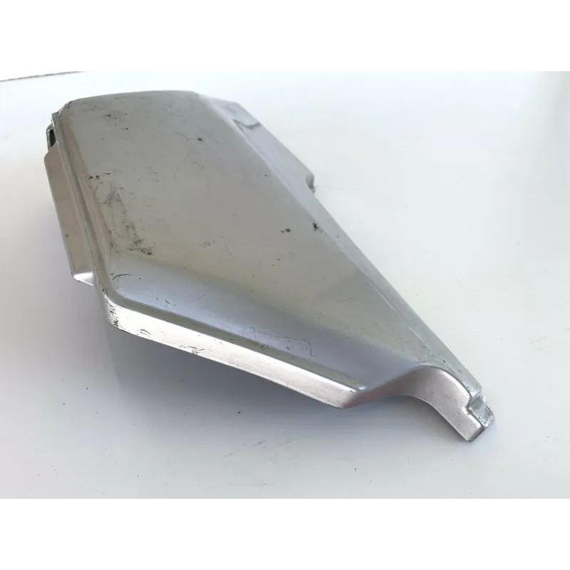 Cache carenage sous selle gauche HONDA CB 400 N 1978-1983