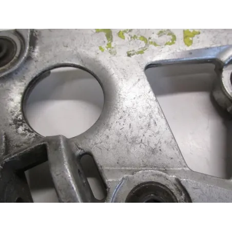 Platine avant droite SUZUKI GSX F 750 1989-1997