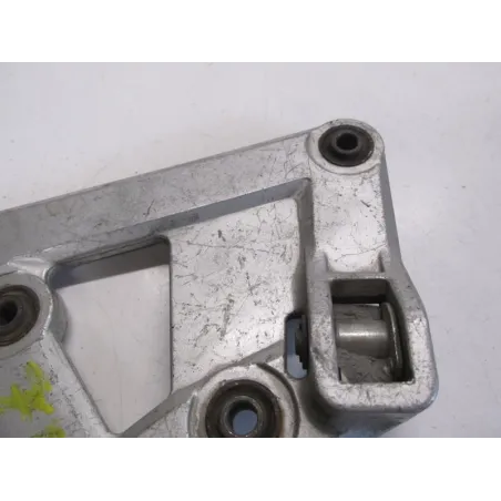 Platine avant gauche SUZUKI GSX F 750 1989-1997