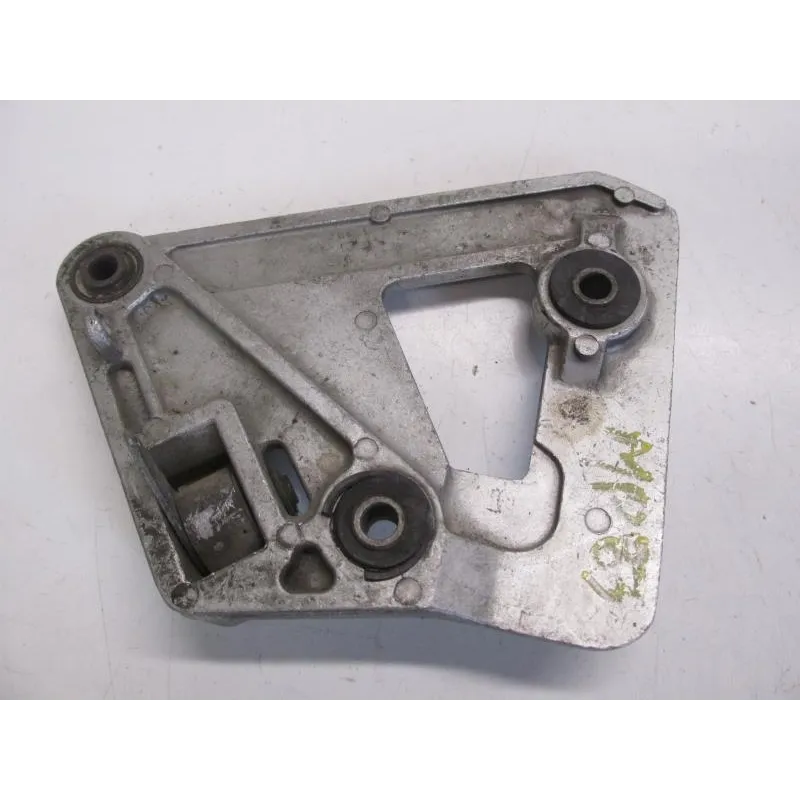 Platine avant gauche SUZUKI GSX F 750 1989-1997