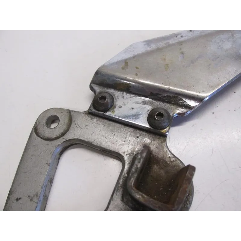 Platine avant gauche SUZUKI GS 500 E 1989-1996