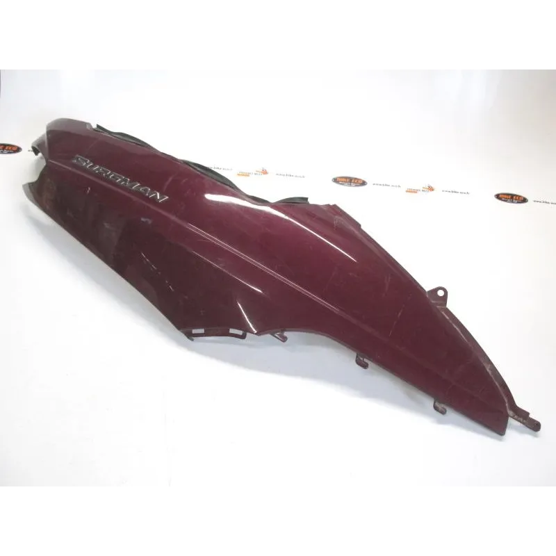 Cache carenage coque arriere droit SUZUKI AN 250 1998-2002 BURGMAN