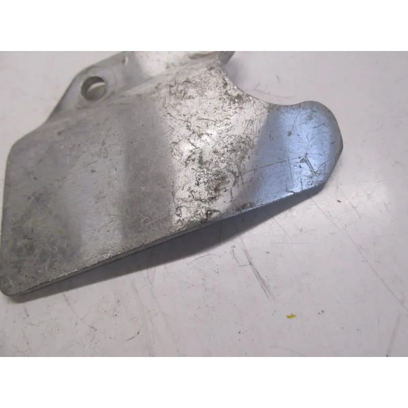 Protection repose pied droit SUZUKI GSXR 1100 1989-1990