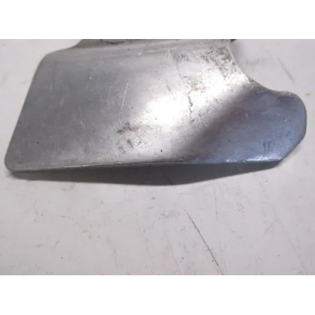 Protection repose pied droit SUZUKI GSXR 1100 1989-1990