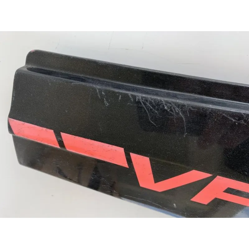 Cache carenage sous selle droit HONDA VF 400 F 1983-1984