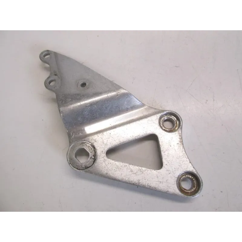 Platine avant droite SUZUKI GSXR 750 1988-1989