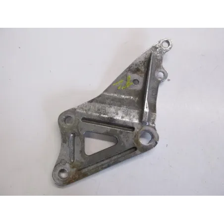 Platine avant droite SUZUKI GSXR 1100 1989-1990