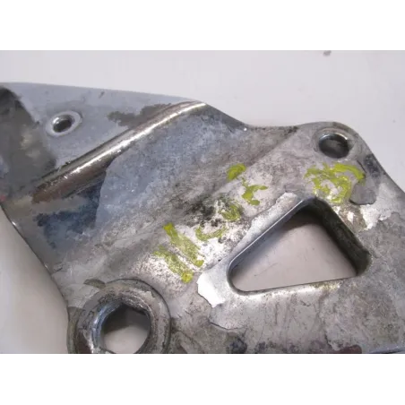 Platine avant droite SUZUKI GSXR 1100 1989-1990