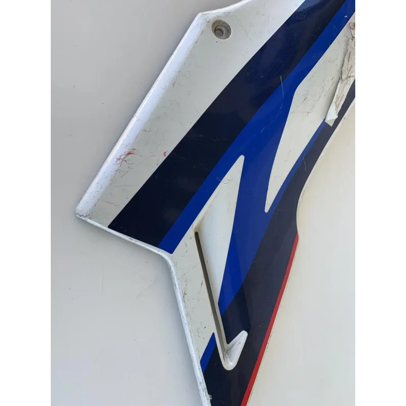 Cache carenage coque arriere droit YAMAHA TZR 125 1990-1992
