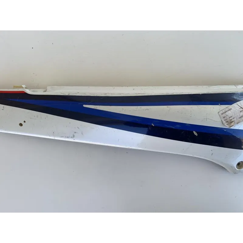 Cache carenage coque arriere droit YAMAHA TZR 125 1990-1992