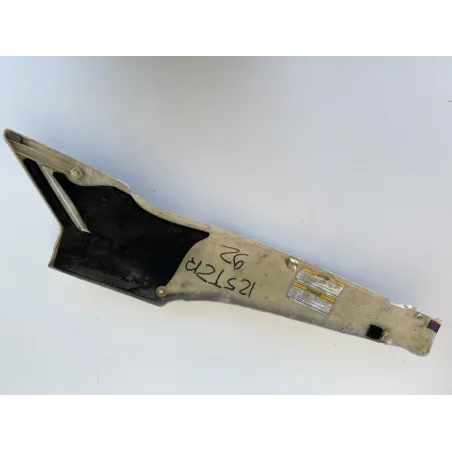 Cache carenage coque arriere droit YAMAHA TZR 125 1990-1992