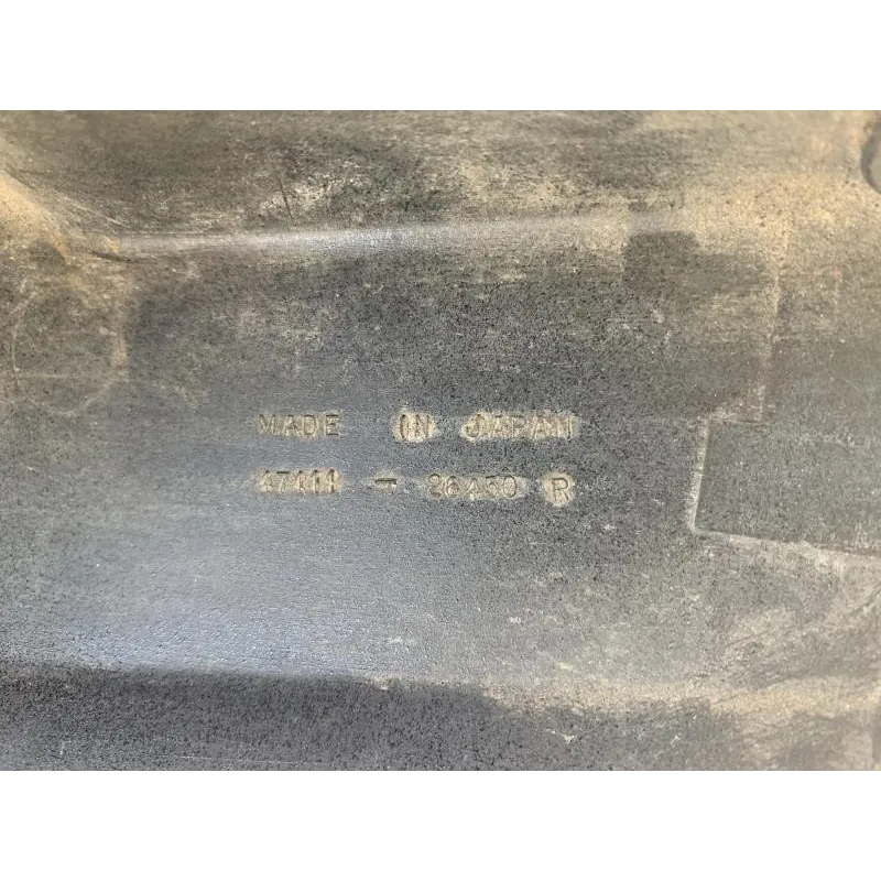 Cache carenage sous selle droit SUZUKI RG 80 1980-1983