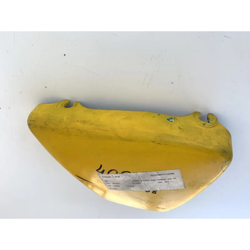 Cache carenage sous selle droit YAMAHA XS 400 1980-1983 CUSTOM