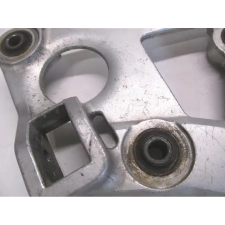 Platine avant droite SUZUKI GSX F 750 1989-1997