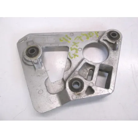 Platine avant droite SUZUKI GSX F 750 1989-1997