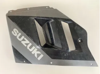 Cache flanc de carenage gauche SUZUKI GSXR 1100 1989-1990
