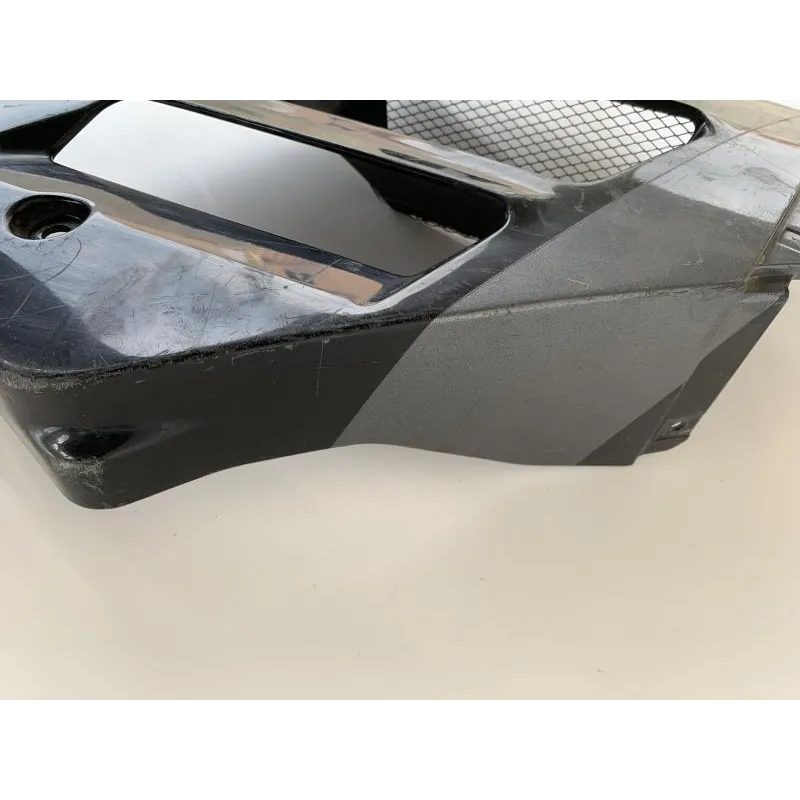 Cache flanc de carenage gauche SUZUKI GSXR 1100 1989-1990