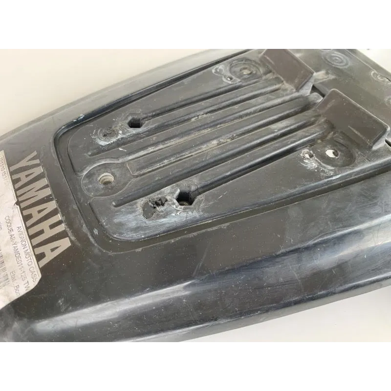 Cache carenage coque arriere YAMAHA TW 125 1999-2001