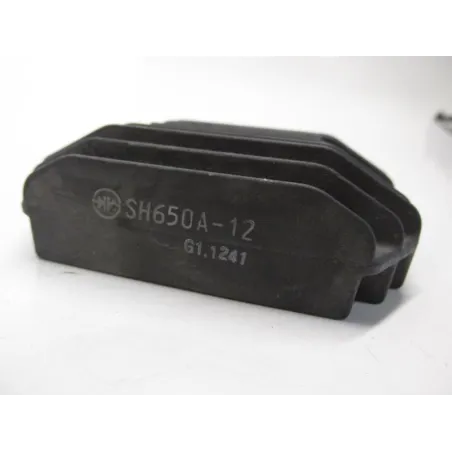 Regulateur charge batterie KAWASAKI ZR7 750 1999-2003