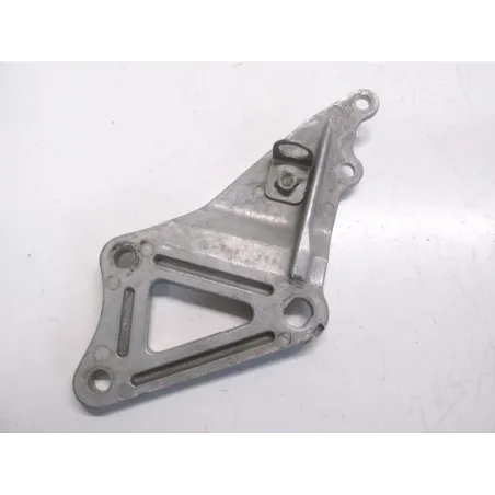 Platine avant droite SUZUKI GSXR 1100 1989-1990