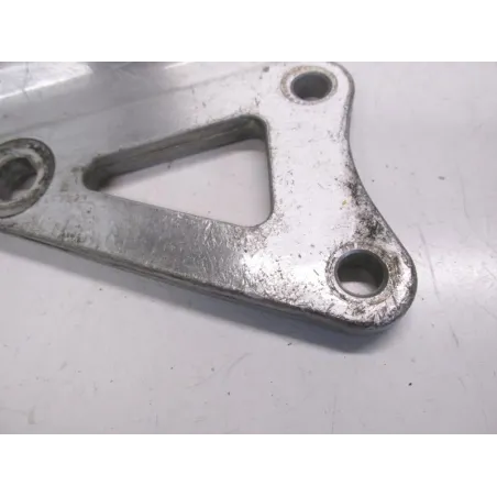 Platine avant droite SUZUKI GSXR 1100 1989-1990