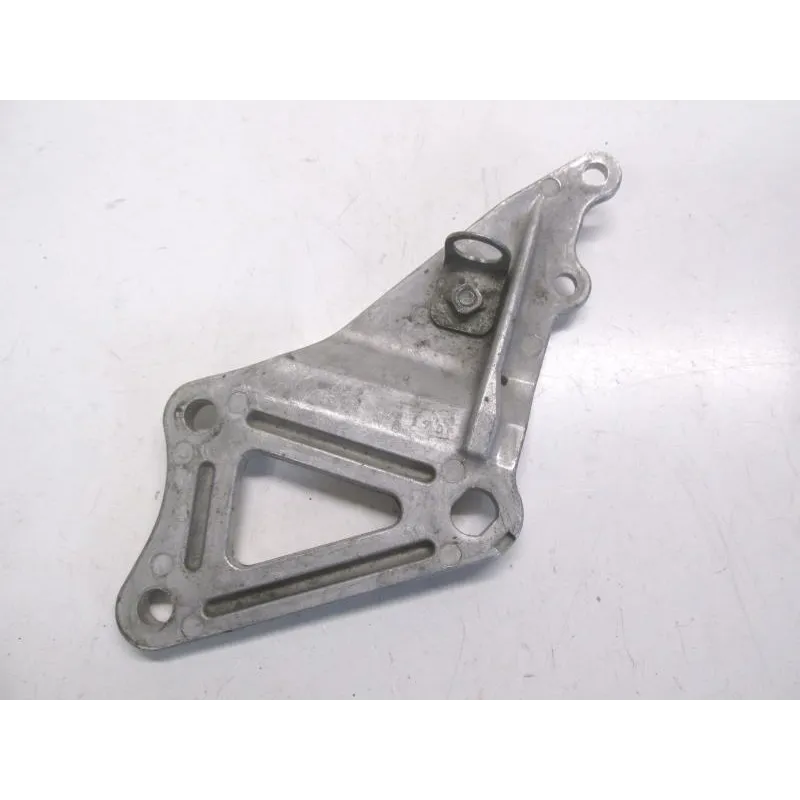 Platine avant droite SUZUKI GSXR 1100 1989-1990