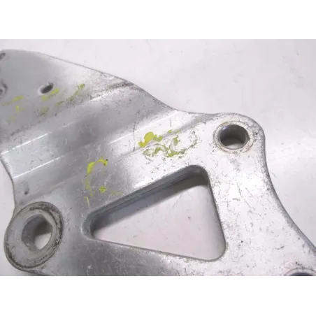 Platine avant droite SUZUKI GSXR 1100 1989-1990