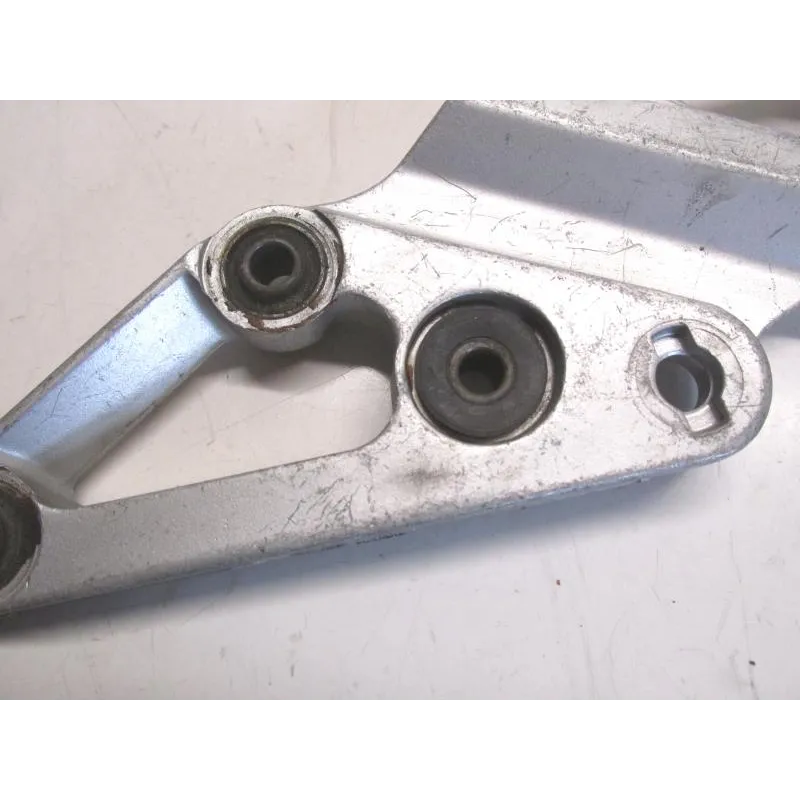 Platine avant gauche SUZUKI GSXR 750 1992-1995