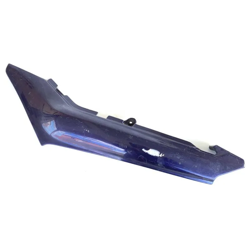 Cache carenage coque arriere gauche SUZUKI GS 500 E 1992-1996