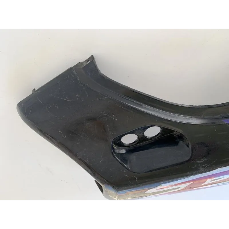 Cache carenage coque arriere droit SUZUKI GSXR 1100 1993-1996
