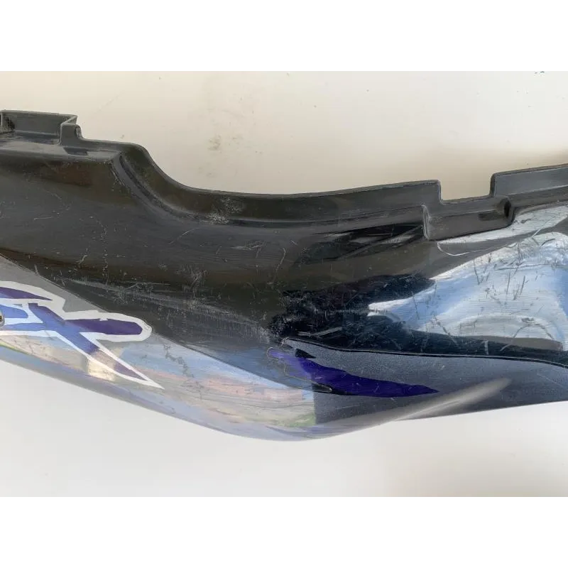 Cache carenage coque arriere droit SUZUKI GSXR 1100 1993-1996