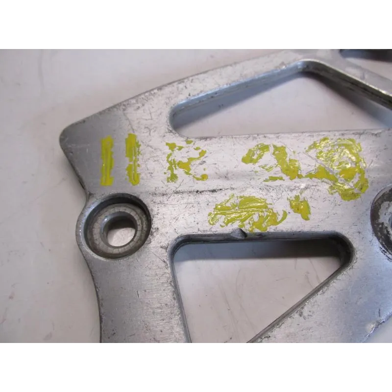 Platine avant gauche SUZUKI GSXR 750 1988-1990
