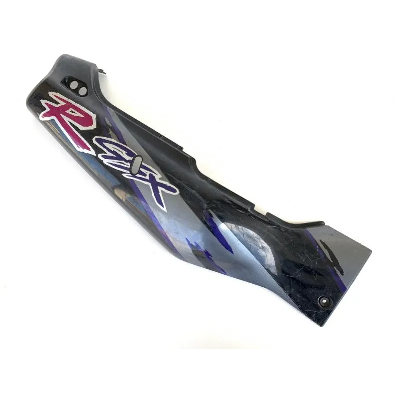 Cache carenage coque arriere droit SUZUKI GSXR 1100 1993-1996