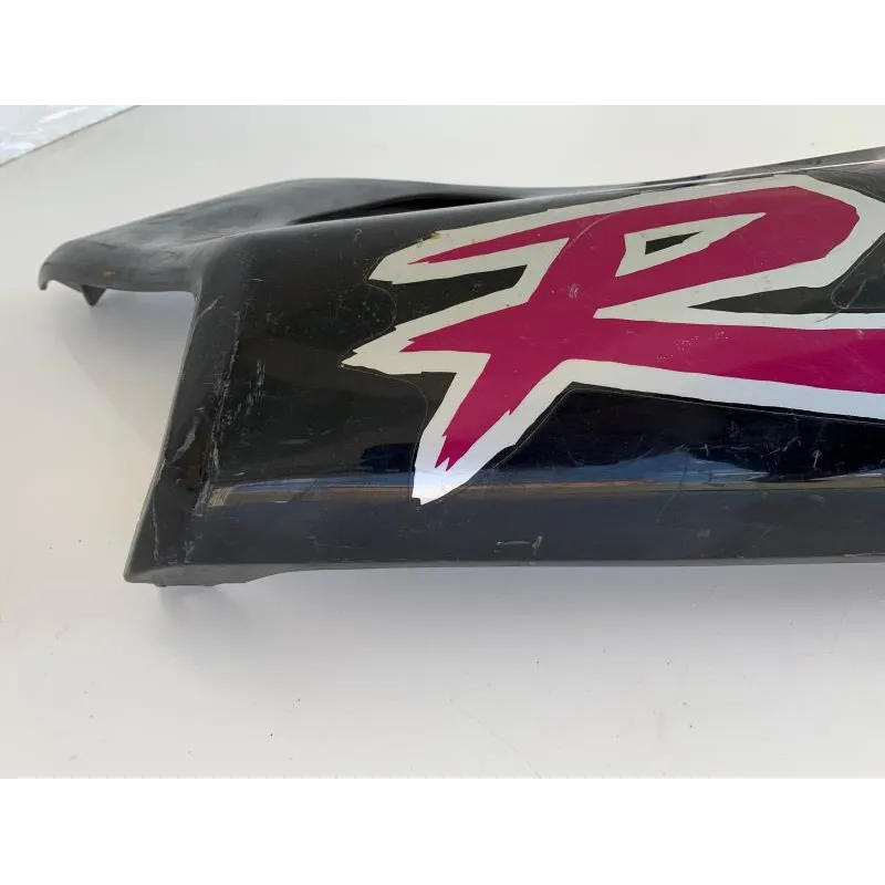 Cache carenage coque arriere droit SUZUKI GSXR 1100 1993-1996