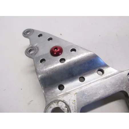 Platine avant droite SUZUKI GSXR 750 1988-1989