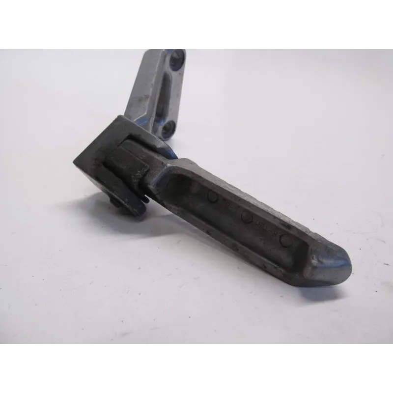 Platine et repose pieds arriere gauche KAWASAKI ZX6 R 600 1995-1997 NINJA