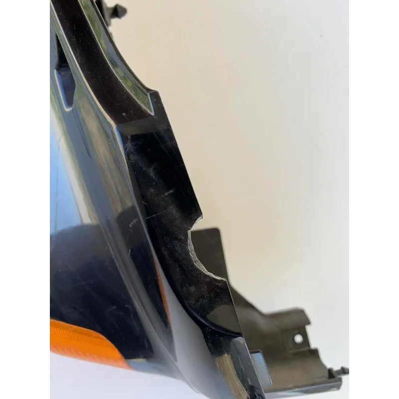 Cache carenage coque arriere gauche KAWASAKI ZZR 1100 1993-1994