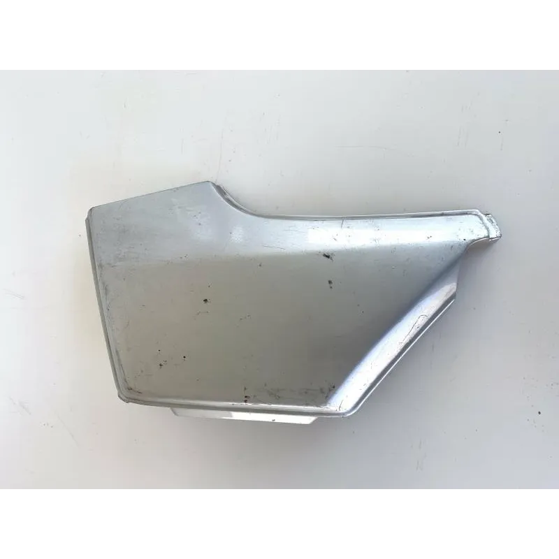 Cache carenage sous selle gauche HONDA CB 400 N 1978-1983