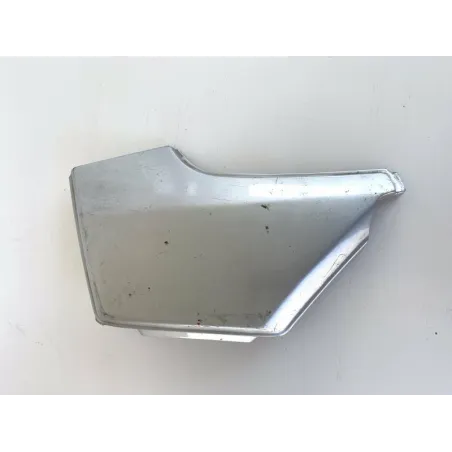 Cache carenage sous selle gauche HONDA CB 400 N 1978-1983