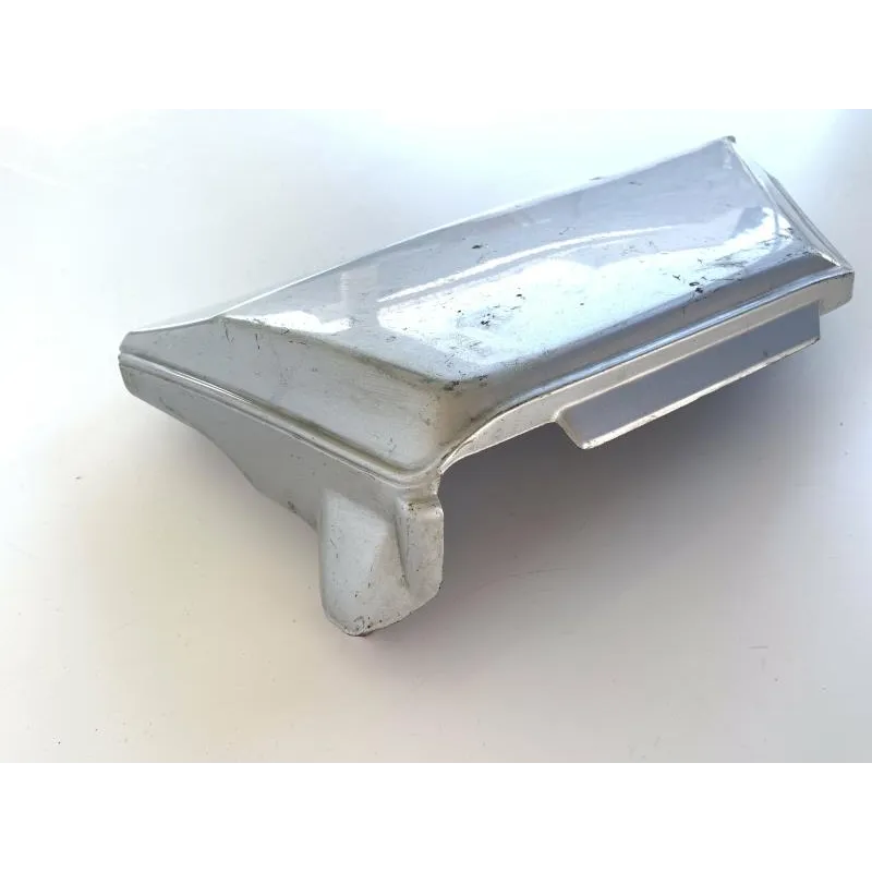 Cache carenage sous selle gauche HONDA CB 400 N 1978-1983