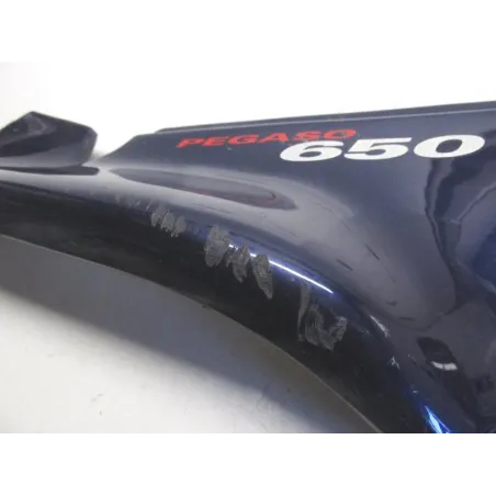 Cache carenage sous selle droit APRILIA PEGASO 650 1992-1996
