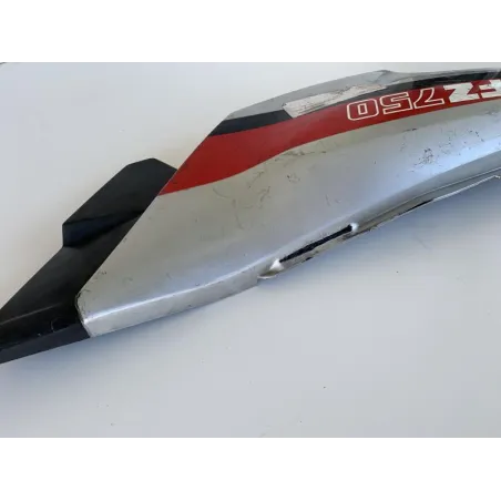 Cache carenage coque arriere droit YAMAHA FZ 750 1985-1987