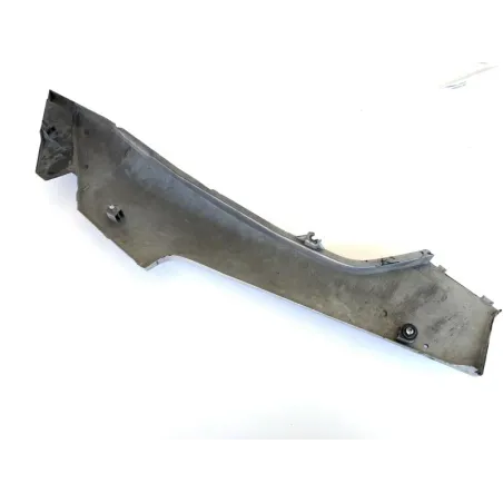 Cache carenage coque arriere droit YAMAHA FZ 750 1985-1987