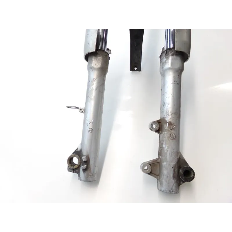 fourche APRILIA SCARABEO 125 2004-2006