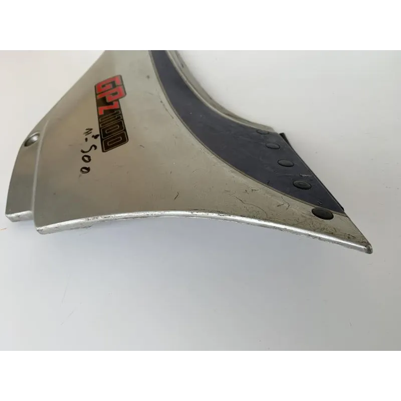 Cache lateral droit KAWASAKI GPZ 1100 1983-1985
