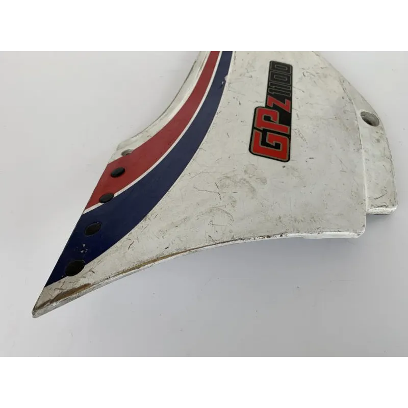 Cache lateral gauche KAWASAKI GPZ 1100 1983-1985