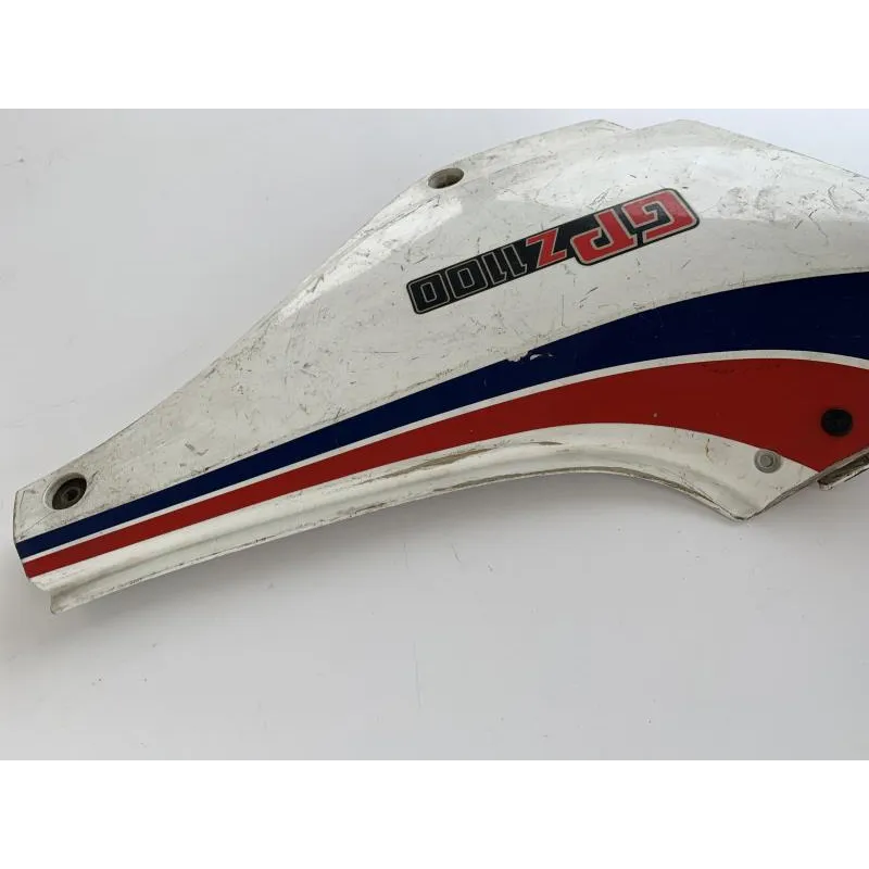 Cache lateral gauche KAWASAKI GPZ 1100 1983-1985