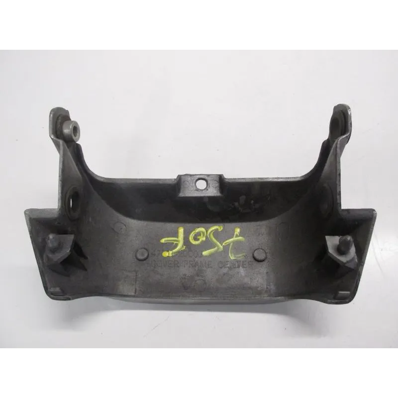 Cache jonction coque arriere SUZUKI GSX F 750 1989-1997