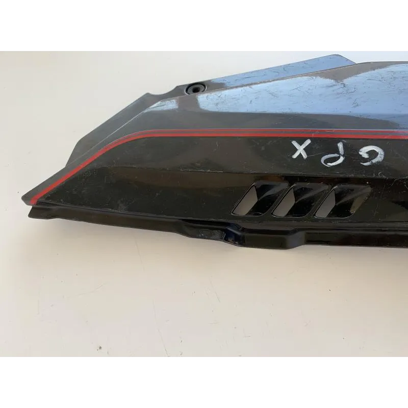 Cache lateral droit KAWASAKI GPX 750 R 1987-1989