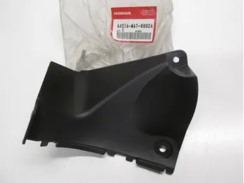Cache interieur carenage droit HONDA CBR 1100 XX 1999-2007